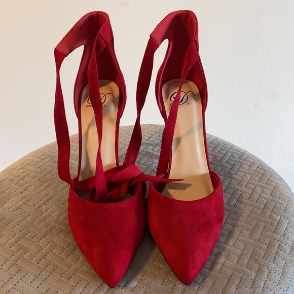 NEW Delicious Red Pump Heels| No Box - Picture 3 of 8